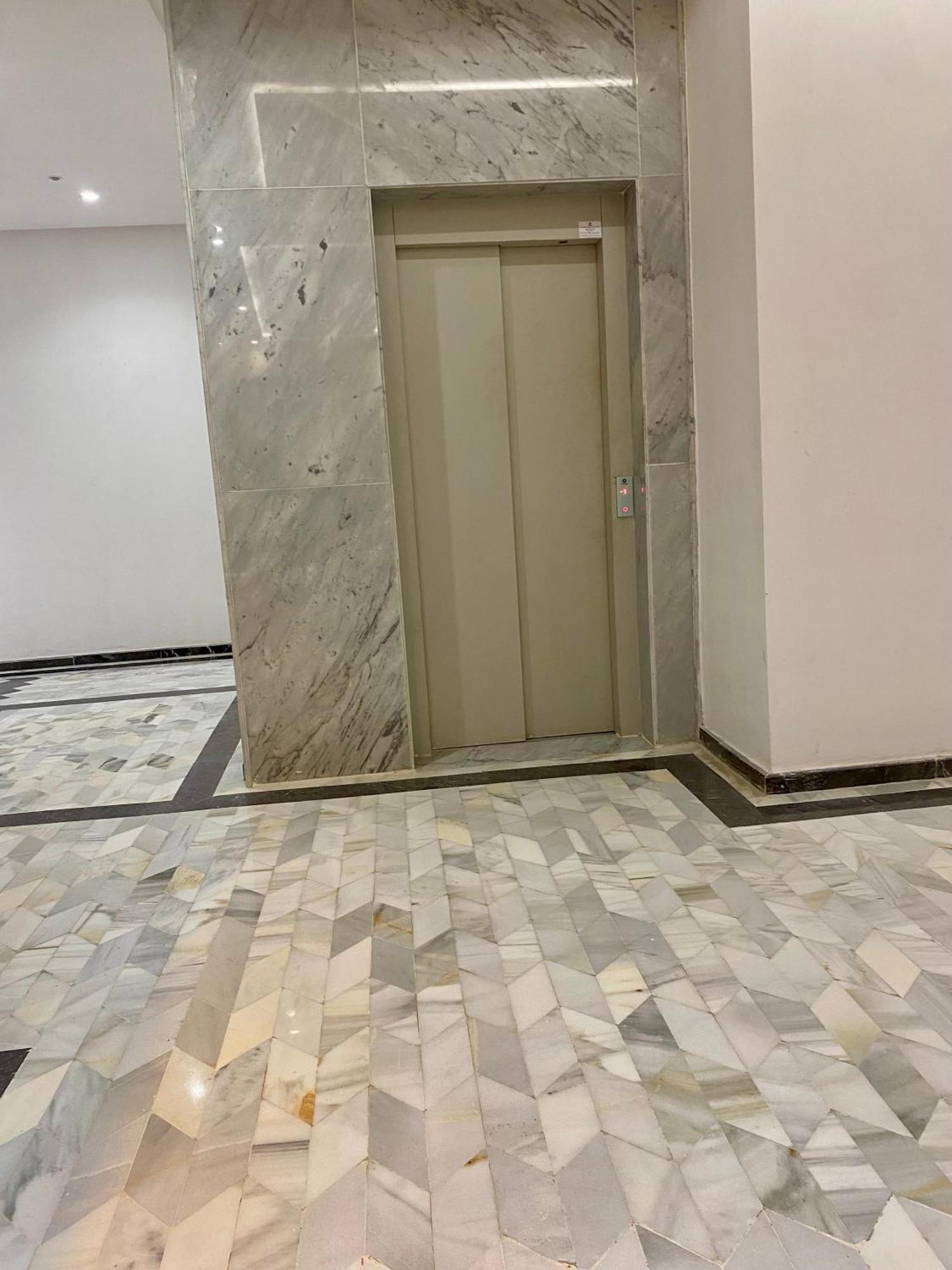 Elegance En 40 Metres Nouaceur Apartman Kültér fotó
